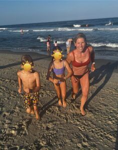 Running with Feliix and Maple on the beach 1